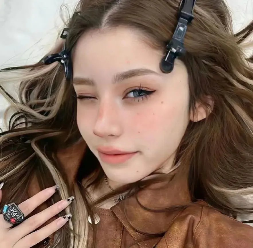 知己知彼海报