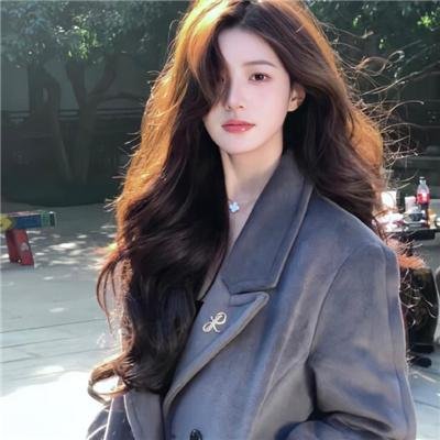 窗户掉下来的那天海报